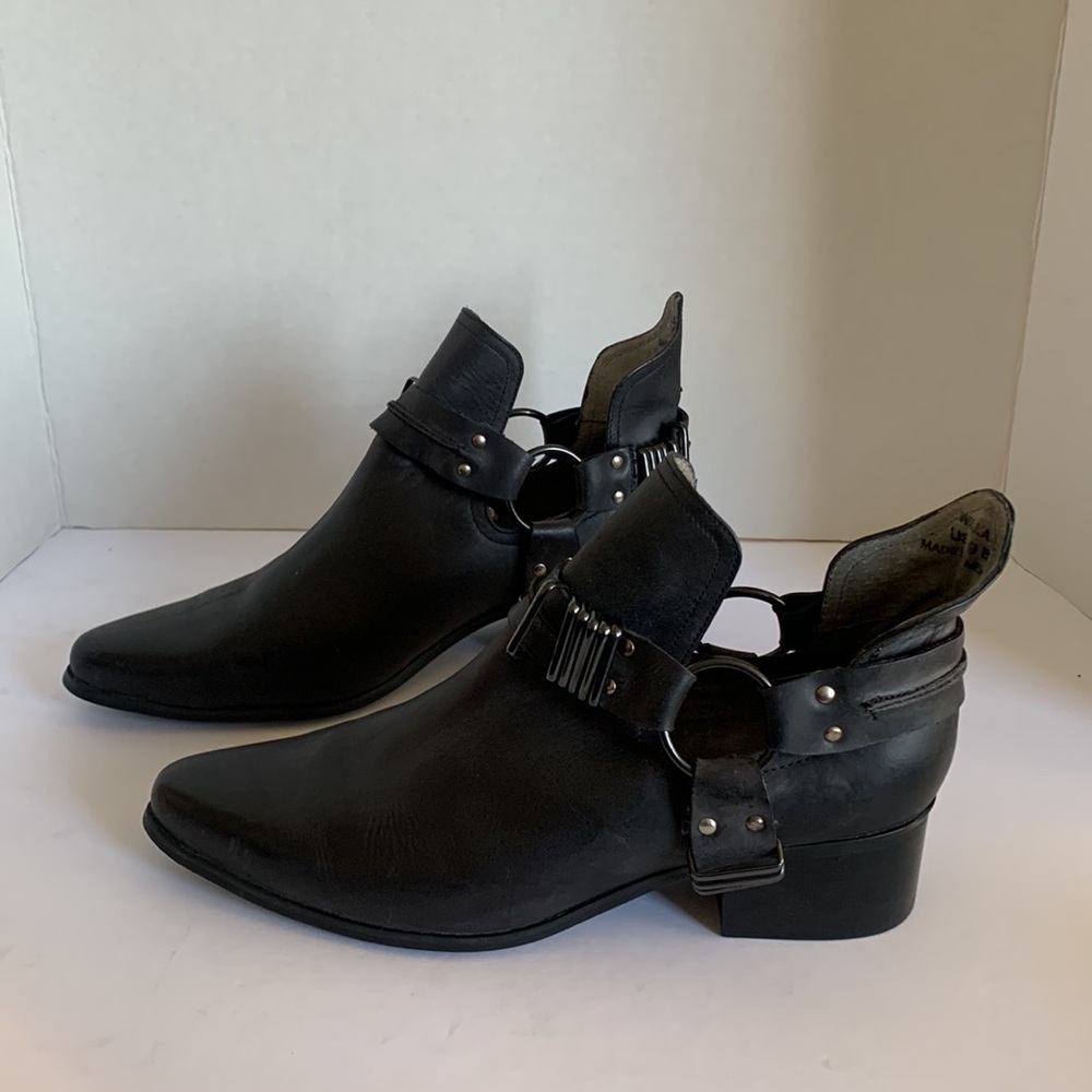 Grey City ankle boot booties harness leather willa Moto rock